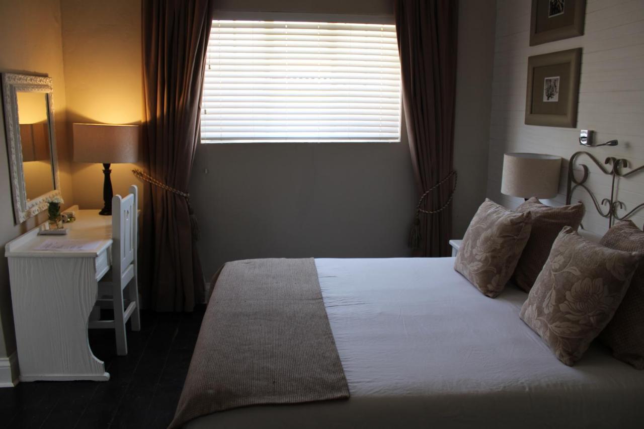 The Calitz Hotel คาลิทซ์ดอร์ป ภายนอก รูปภาพ